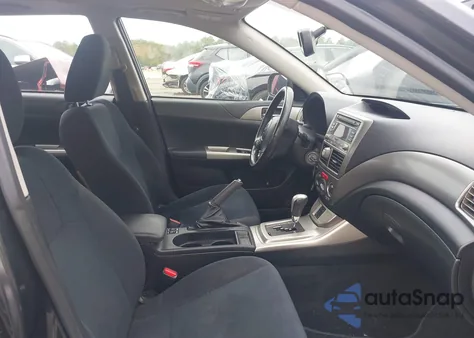 2010 Subaru Impreza 2.5I Premium z USA, uszkodzony, nr VIN JF1GE6B69AH517164